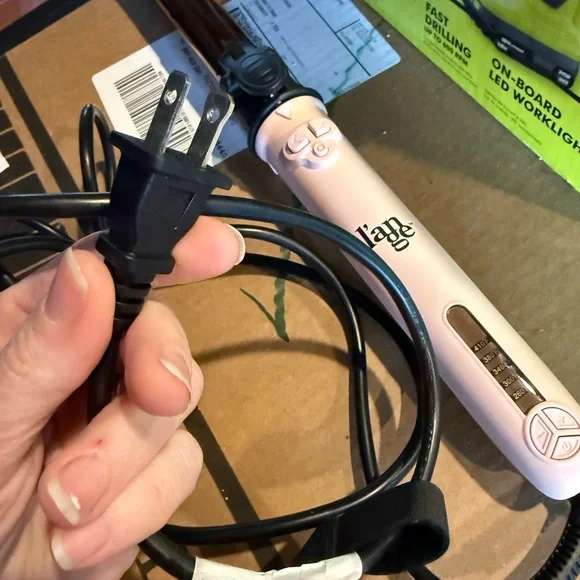 NWOB L'ange Blush Le Piroutte Auto Rotating Curling Iron 26mm - Picture 6 of 6